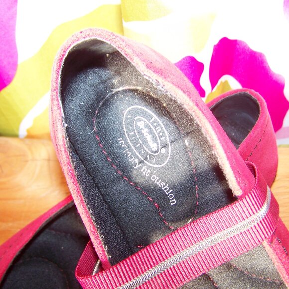 Dr. Scholl's Red Mary Janes Sz 7.5 - Picture 2 of 5